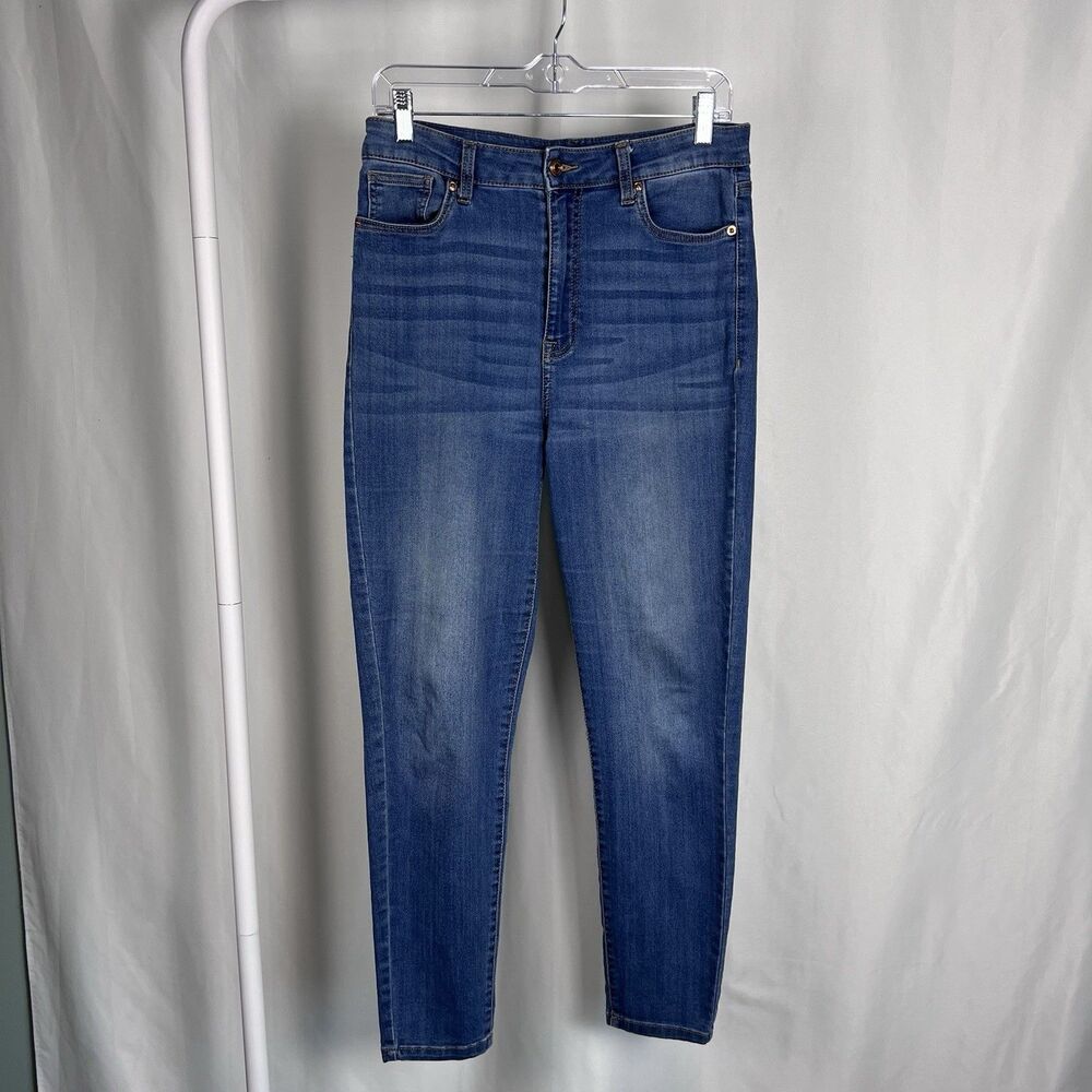 Celebrity Pink The Deb Women's Blue Jeans Size 11/30 Skinny